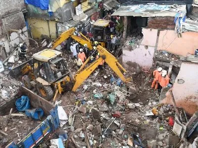 В Индии при обрушении здания погибли 11 человек