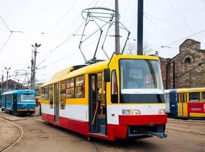 В Одесі зупинилися трамваї через аварію водопроводу