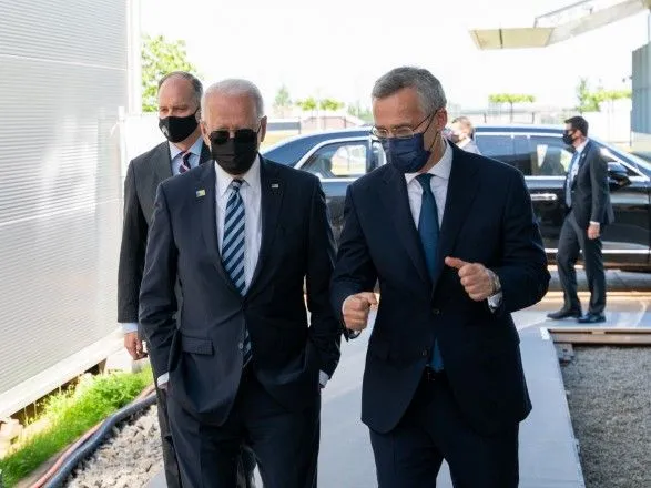 Байден прибыл на саммит НАТО: намерен обсудить с союзниками Россию, Путина и Китай