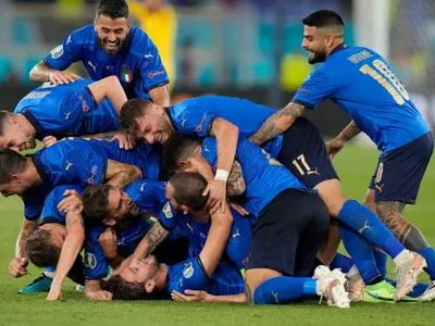 Евро-2020: определился первый участник плей-офф