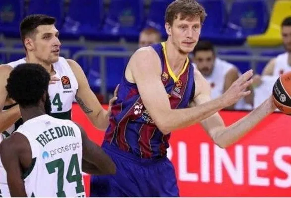 Баскетболист сборной Украины покинул БК "Барселона"