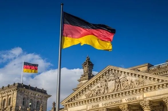 Германия открывает границы для вакцинированных туристов из-за пределов ЕС