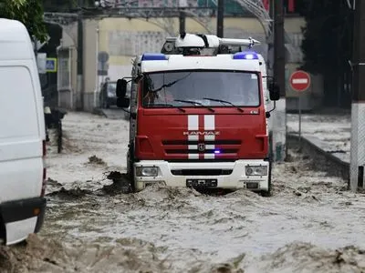 Паводок в окупованому Криму: відновлення водопостачання у Ялті відклали, доступ на пляжі закрито