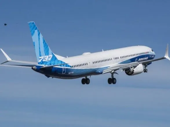 Boeing 737 MAX 10 здійснив перший політ
