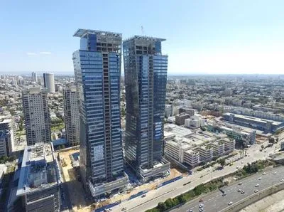 В Израиле на 41-м этаже оборвался внешний лифт со строителями, есть погибший