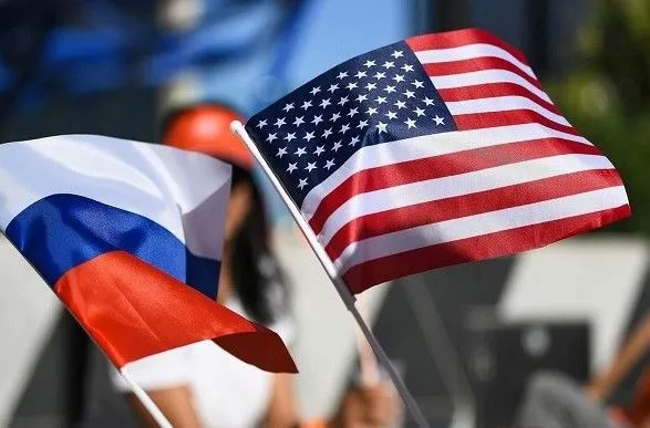 С августа США прекращает выдачу виз россиянам