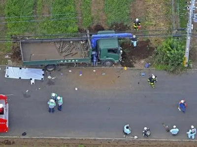 В Японии грузовик въехал в группу детей, есть погибшие