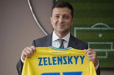 Ви вмієте битися нарівні з найкращими: Зеленський підтримав українську збірну після поразки у матчі з Англією