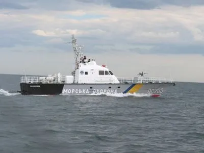 Украинское судно в Черном море подало сигнал бедствия: его взяли на буксир в порт
