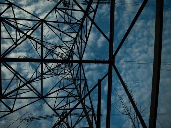 Майже 100 населених пунктів в Одеській області залишились без світла через аварію на електростанції в Молдові