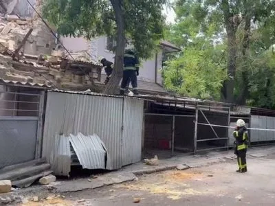 В центре Одессы обрушилось здание