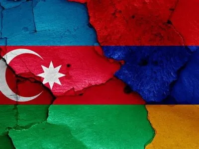 Ереван заявил о двух раненых военных на границе с Азербайджаном