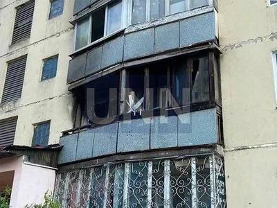 Побачили вогонь на балконі: у Києві сталася пожежа у квартирі з трьома дітьми