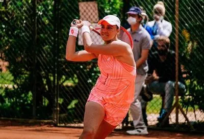 Теннисистка из Украины пробилась в полуфинал соревнований во Франции
