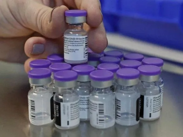 Pfizer и BioNTech анонсировали бустерный вариант вакцины на фоне штамма "Дельта"