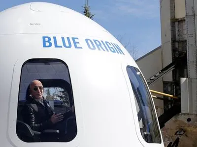 Blue Origin отримала ліцензію на польоти людей у космос і здійснить політ наступного тижня
