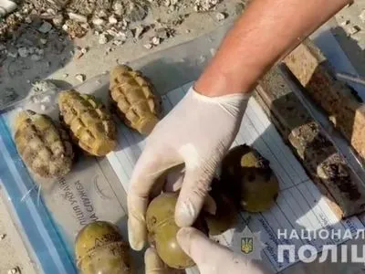 Тайник с противотанковым оружием обнаружен на въезде в Одессу