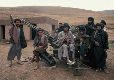 Влада Афганістану і “Талібан” провели переговори, але про припинення вогню не згадувалося