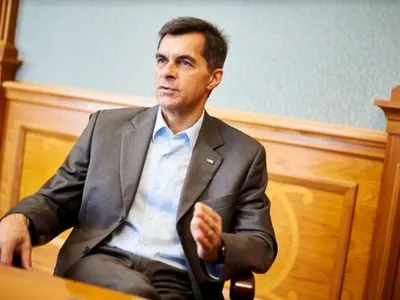 Колишній керівник збиткової “Укрзалізниці” зажадав 17 млн грн компенсацій за звільнення