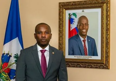 Временный премьер Гаити подал в отставку