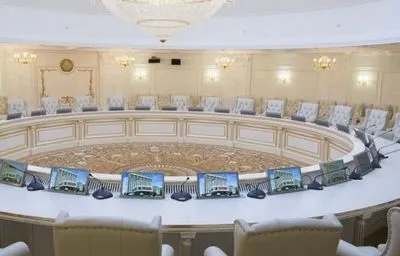 Российская делегация на заседании ТКГ предложила собраться в Минске