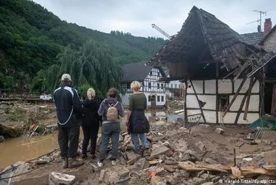 Число жертв наводнений в Германии выросло до 175