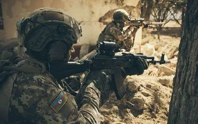 Азербайджан сообщил о гибели своего военного в результате обстрела на границе с Арменией