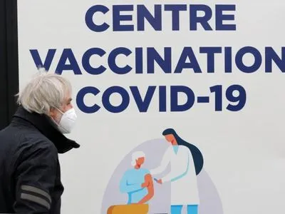 У Данії щепленим двома різними вакцинами від COVID-19 запропонують щепитися третьою дозою