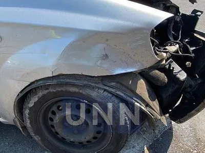 Лобовое столкновение автомобилей практически парализовало Харьковское шоссе в столице