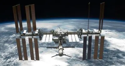 Російські космонавти провели відеотур по модулю МКС