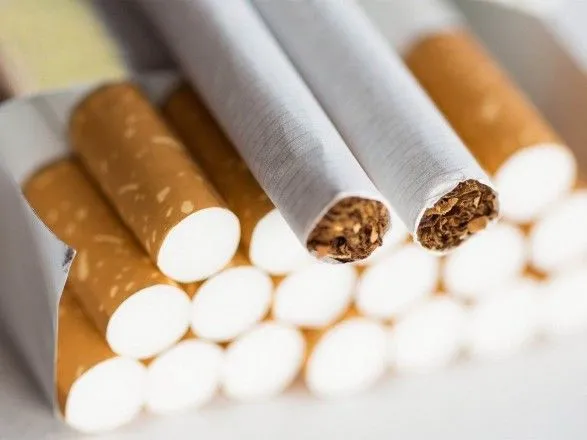 Фабрику "Юнайтед Табако" налоговики называют крупнейшим производителем контрафактных сигарет в Украине – журналист