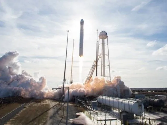 Украинско-американская ракета Antares вывела на орбиту космический корабль с грузом для МКС: как это было