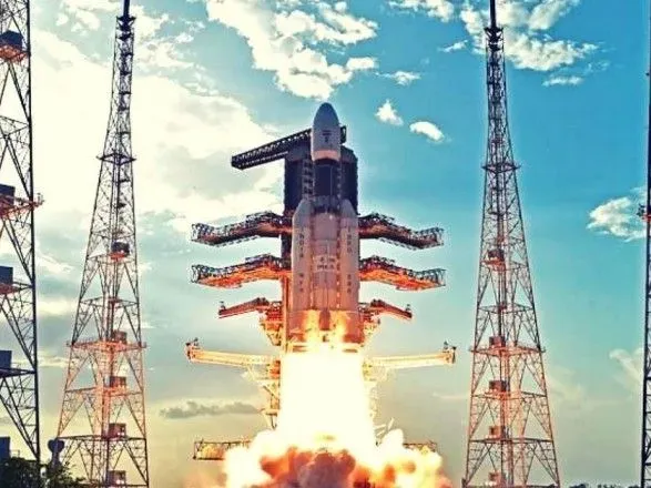 Індія повідомила про успішний старт ракети з супутником спостереження Землі