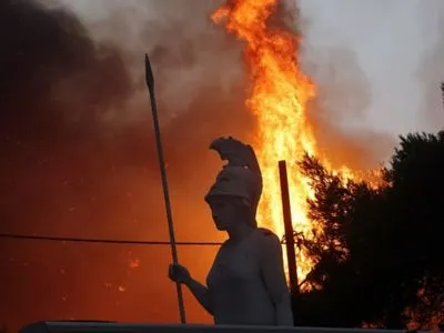 Украинцы не пострадали в масштабных пожарах в Греции - посольство