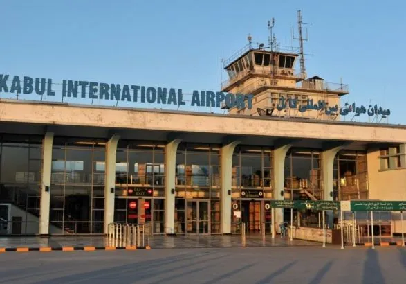 Італія евакуює своїх громадян літаком з Кабула