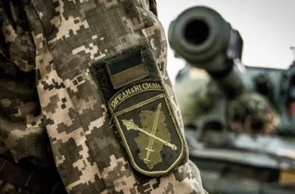На Донбасі через ворожий обстріл поранено українського військового