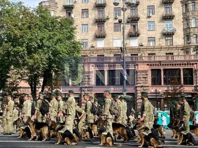 Перша репетиція параду до Дня Незалежності на Хрещатику: що відбувається у центрі Києва