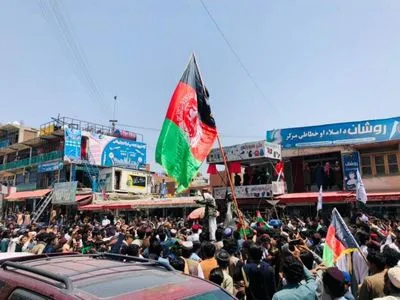 В Афганістані стрілянина і зіткнення з талібами через державний прапор: є жертви