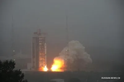 Китай запустил в космос новую группу спутников