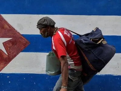 Власти Кубы ужесточили правила пользования Интернетом после протестов