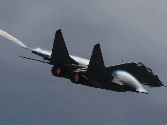 В Росії розбився винищувач МіГ-29, льотчик загинув