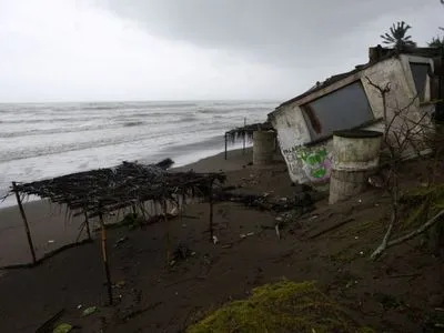 Ураган "Грейс" в Мексике унес жизни 8 человек