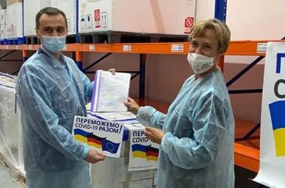 Німеччина передала Україні партію вакцини AstraZeneca