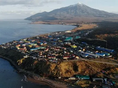 Громадянин Росії вплав дістався з Курильських островів до Японії та попросив там політичного притулку