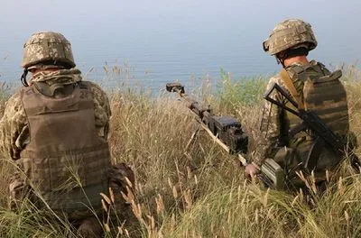 На Донбасі через ворожі обстріли сьогодні загинув військовий