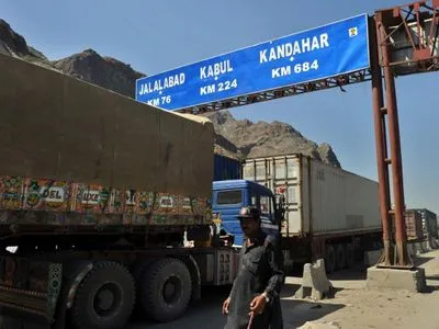 Несмотря на установление режима талибов - Пакистан решил продолжить торговое соглашение с Афганистаном