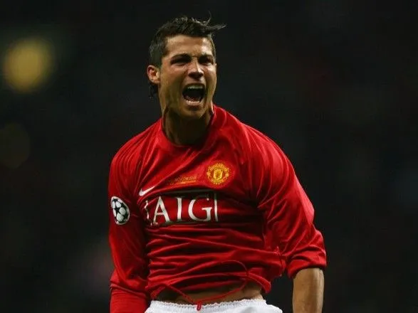 Офіційно: Кріштіану Роналду став гравцем “Манчестер Юнайтед”