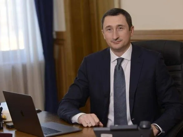 ministr-chernishov-ne-khoche-zaymatisya-opalyuvalnim-sezonom-i-mozhe-piti-z-uryadu-zmi