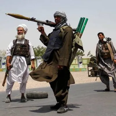 Таліби повідомили про захоплення частини аеропорту в Кабулі
