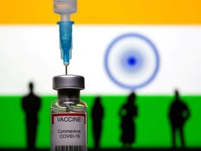 Є надія на експорт: в Індії зросло виробництво вакцин проти COVID-19